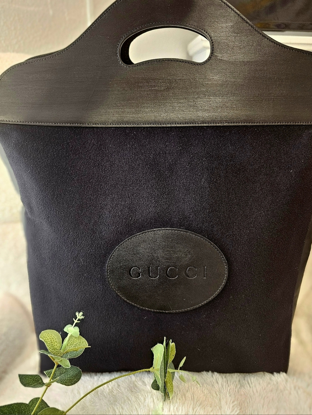 Gucci: Vintage Tote Bag: Suede & Leather - Picture 5 of 16